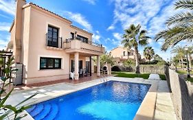 Hl 020 Luxury 3 Bedroom Villa , High Standard